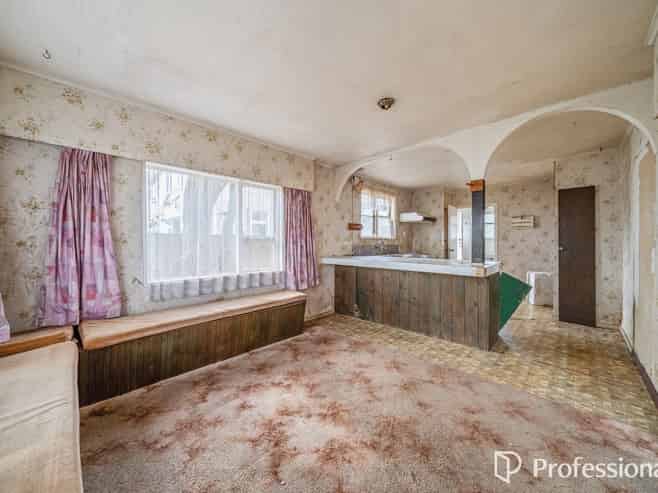1046 High Street, Avalon