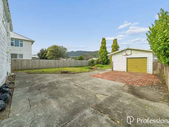 1046 High Street, Avalon