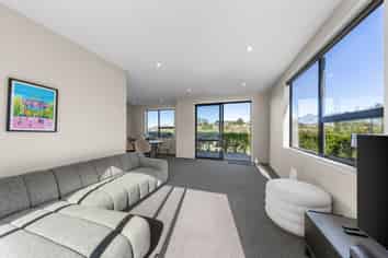 45D Apirana Avenue, Glen Innes