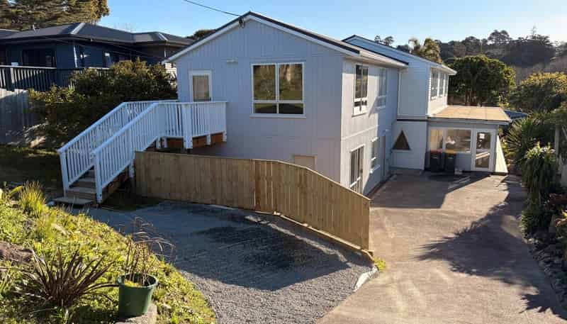 15 Stillwater Crescent, Stillwater