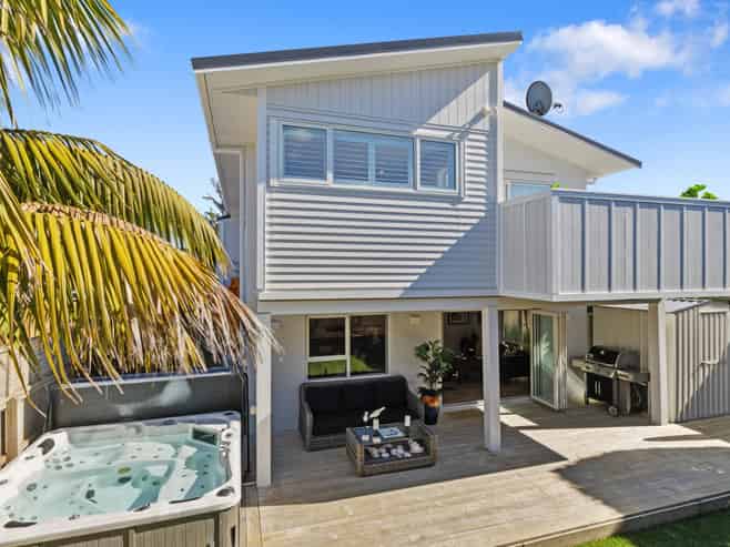 1/7 Elizabeth Street, Orewa
