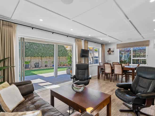 1/7 Elizabeth Street, Orewa