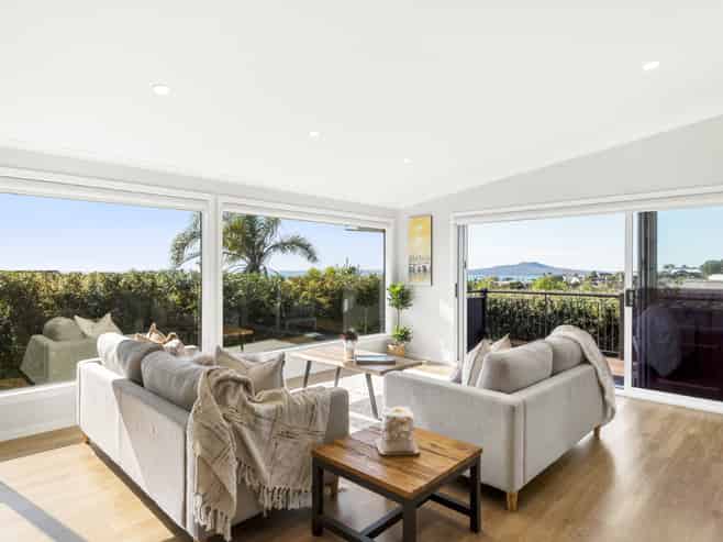 19 Aberdeen Road, Castor Bay