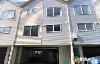 2/443 Hereford St , Linwood