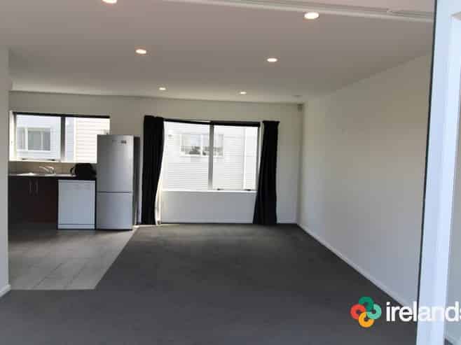2/443 Hereford St , Linwood