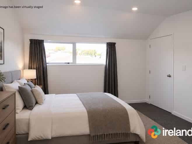 2/443 Hereford St , Linwood