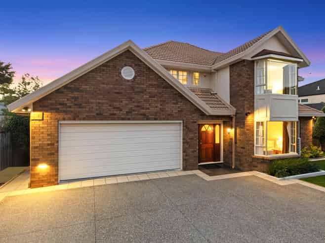 97B The Drive, Epsom
