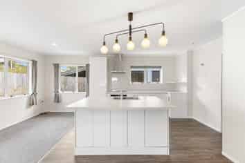 1/45 Bay Street, Red Beach