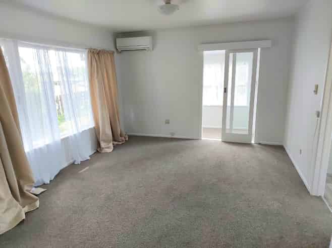 1/27 Exmouth Road, Northcote