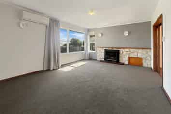 10 Somerset Crescent, Highbury