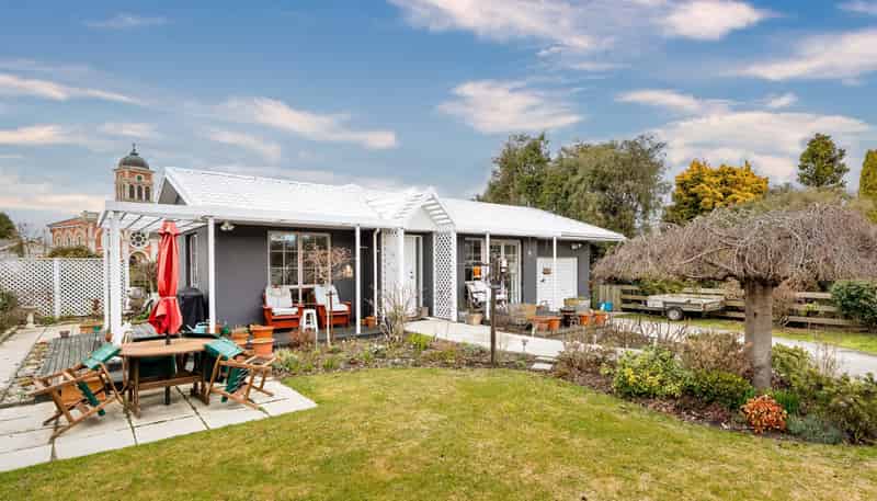17 Churchill Place, Waimate