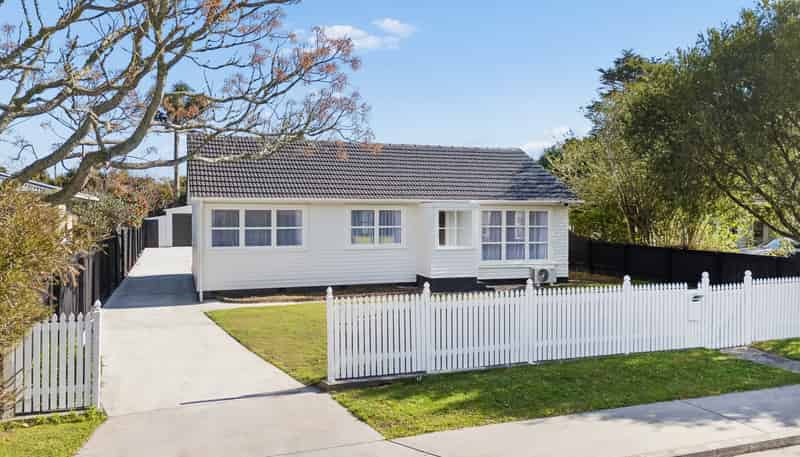 15 Rice Crescent, Papakura