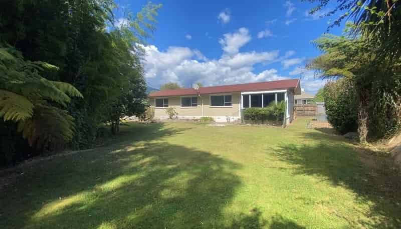9A Pateke Street, Stoke