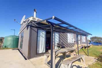 692 Papatotara Coast Road, Papatotara