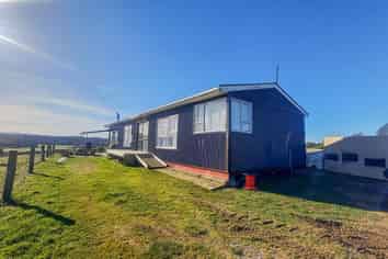 692 Papatotara Coast Road, Papatotara