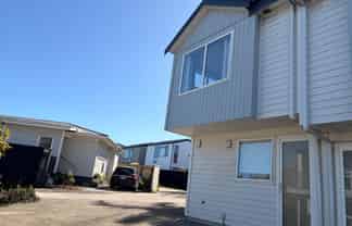 1/70 Barrack Road, Mount Wellington