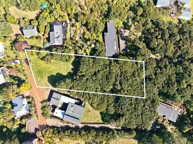 62C Hill Road, Palm Beach