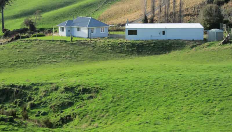 25 Keenan Road, Tuatapere