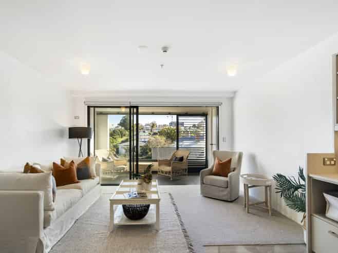 Apt 3F, 36 College Hill, Freemans Bay