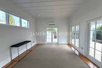 HIGH PROFILE HERNE BAY VILLA
