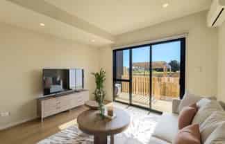 340B Ormiston Road, Flat Bush