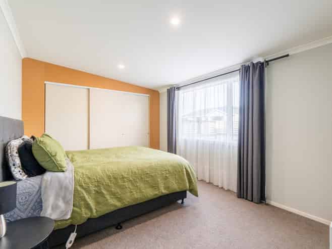 22 Beatty Street, Strathern
