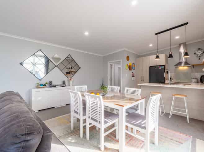 22 Beatty Street, Strathern