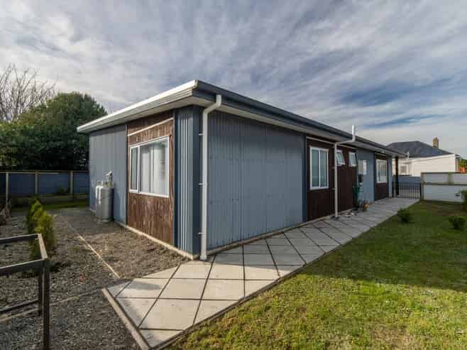 22 Beatty Street, Strathern