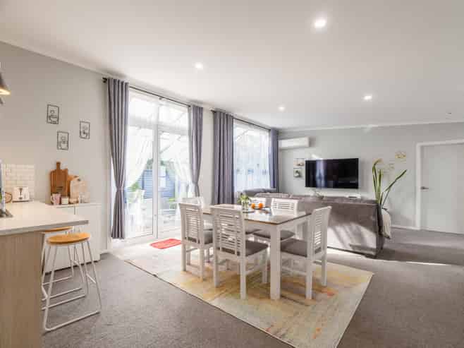 22 Beatty Street, Strathern