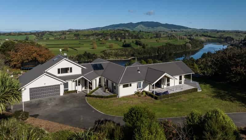 1829I Tirau Road, Cambridge