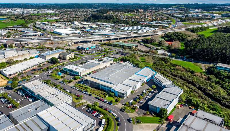 4/10 Canaveral Drive, Mairangi Bay