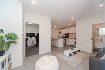 89A Derwent Street , Island Bay