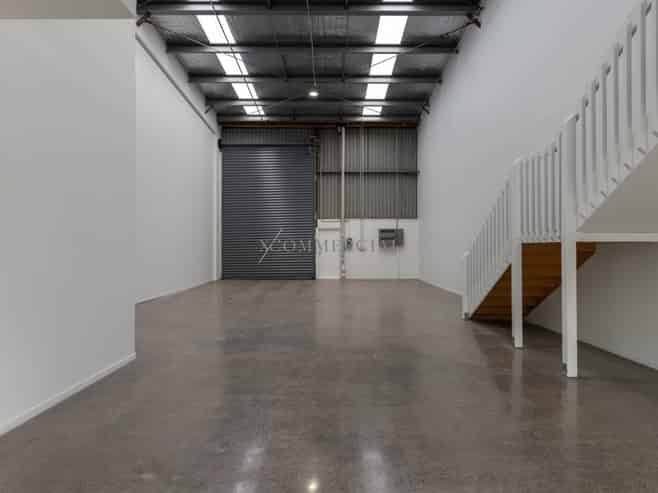 Road Front Unit & Available Now - 230sqm