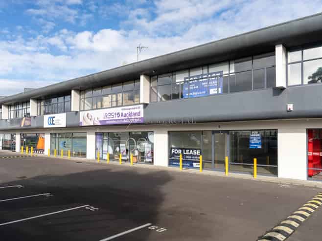 Road Front Unit & Available Now - 230sqm