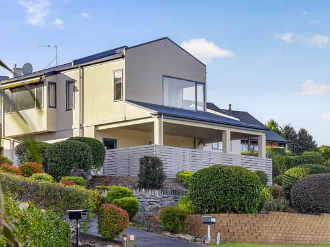 3 Julies Way, Rangatira Park