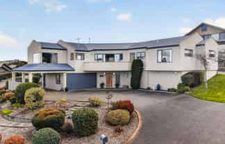 3 Julies Way, Rangatira Park