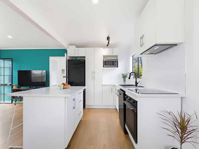 13 Elisa Lane, Ranui
