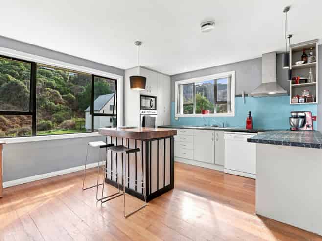 132 Somerville Street, WAVERLEY