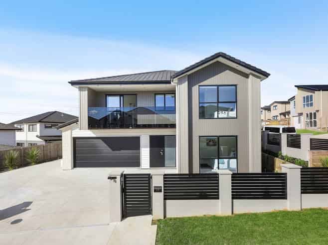 17  Ballyalton Crescent, Flat Bush
