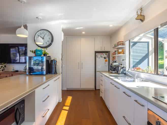 29 Beresford Avenue, Surfdale