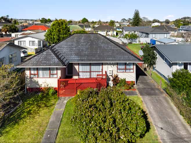 16 Antrim Crescent, Otara