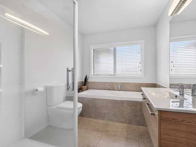 19 Mayfly Grove, Nukuhau
