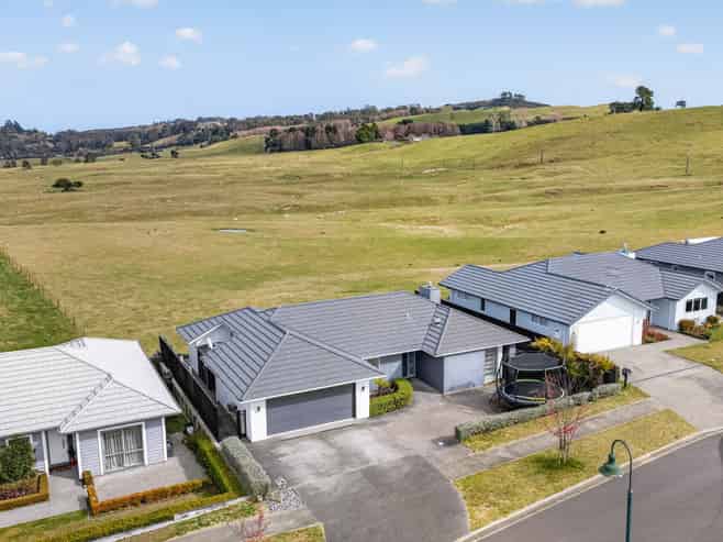 19 Mayfly Grove, Nukuhau