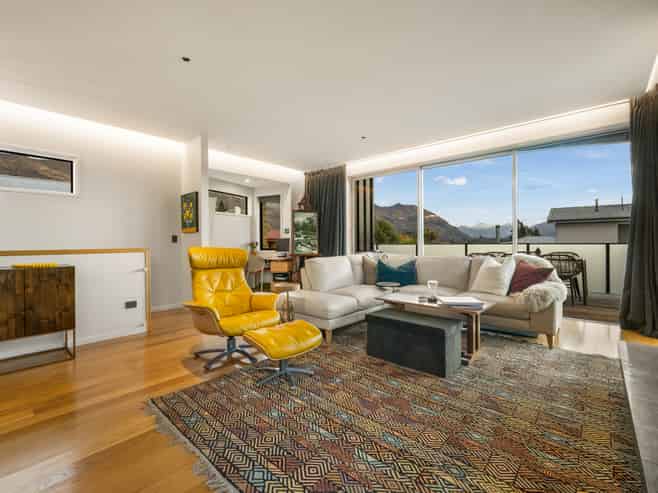 74 McDougall Street, Wanaka