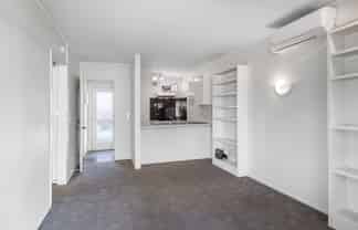 1/9A Esplanade Road, Mount Eden