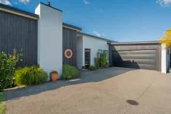 57 Awatira Drive, Papamoa