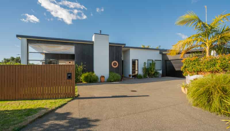 57 Awatira Drive, Papamoa