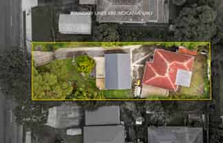 209 Henderson Valley Road, Henderson