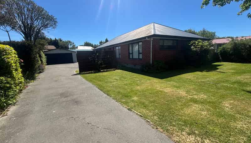 27 Lochee Road, Upper Riccarton