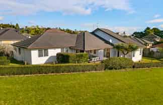 184 Charles Prevost Drive, The Gardens